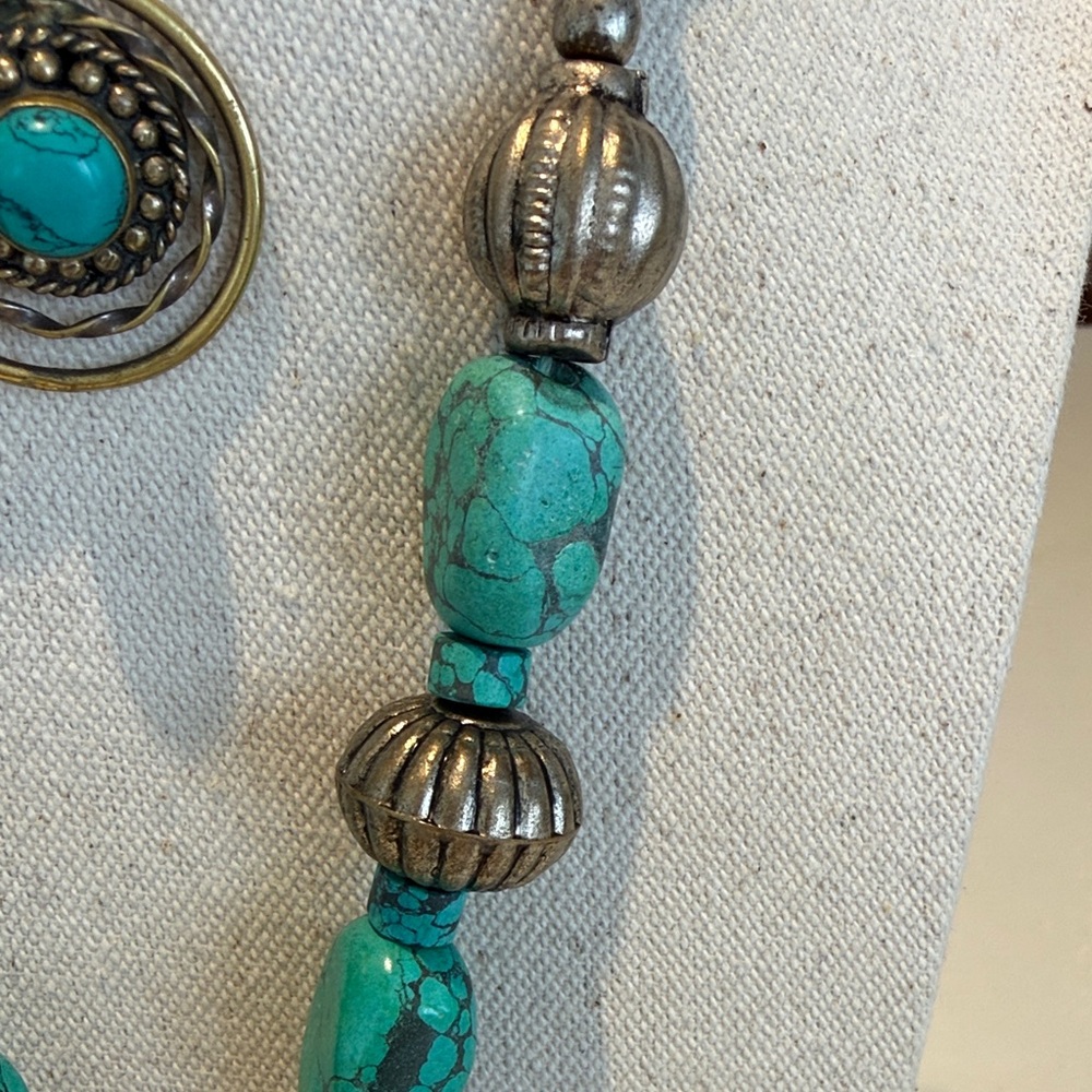 Turquoise Tibetan Silver Necklace and Earring Set - Picture 7 of 12
